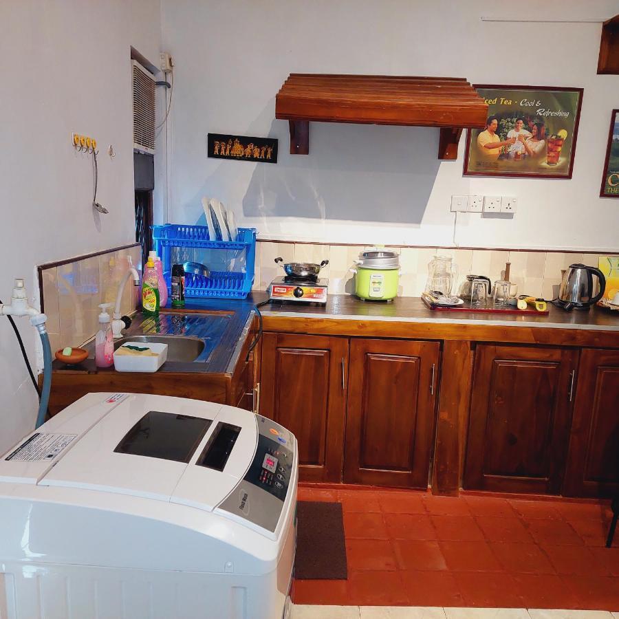Golden Villa Kandy - "Free Pickup From Kandy " Bagian luar foto