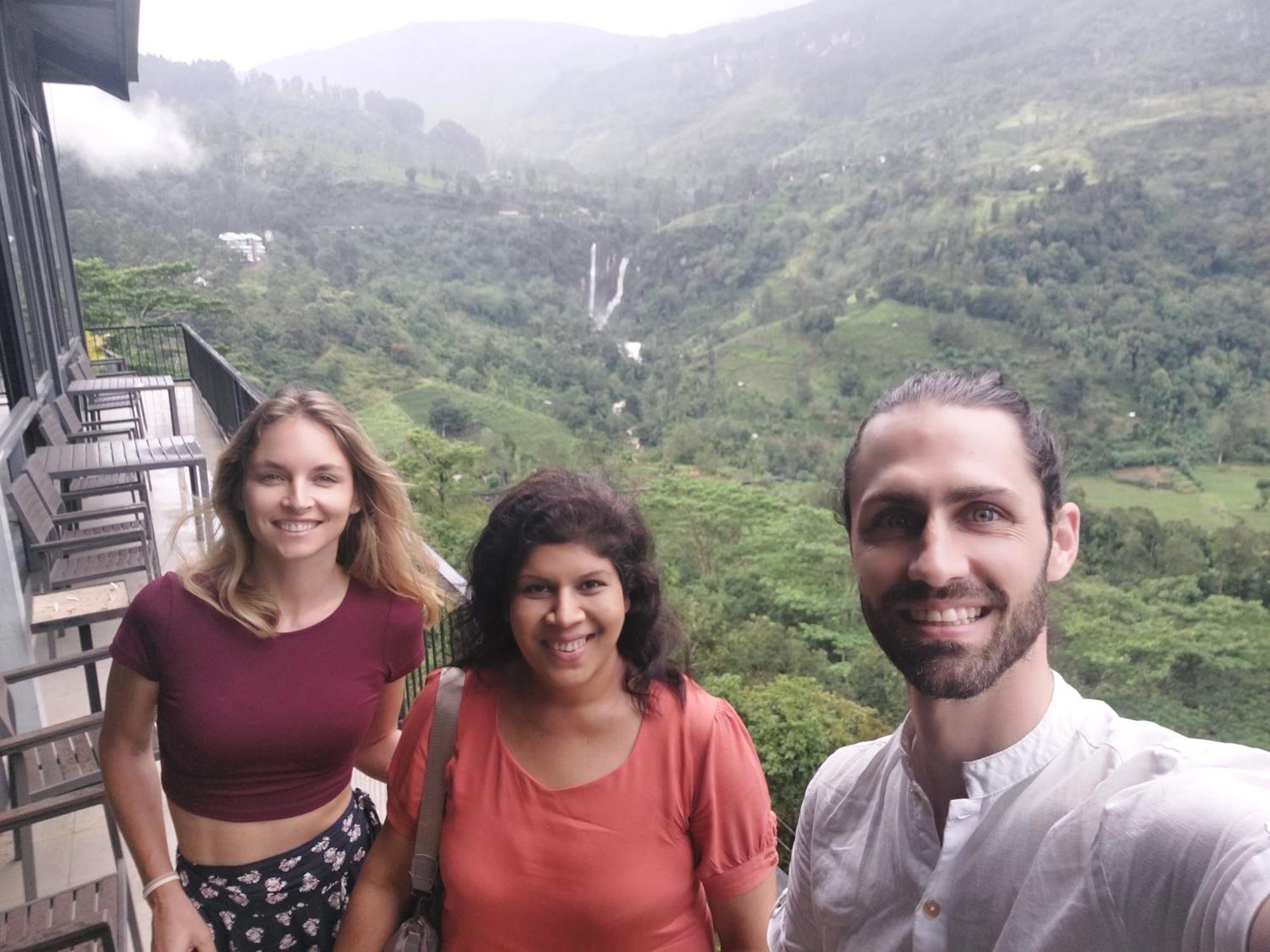 Golden Villa Kandy - "Free Pickup From Kandy " Bagian luar foto